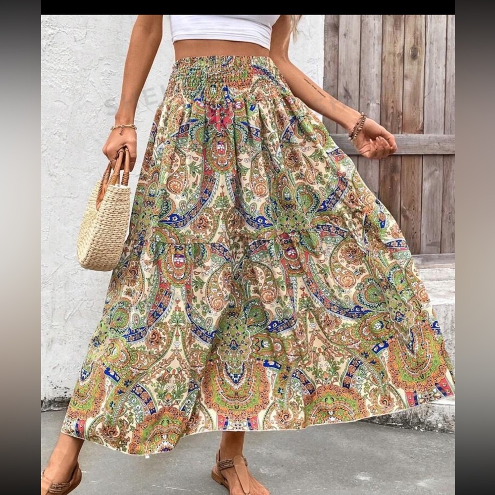 SHEIN VCAY Paisley Print Shirred Wrap Ruffle Hem Skirt